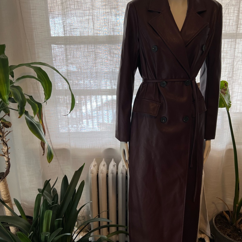 Women's Double-Breasted Leather Coat - Brown